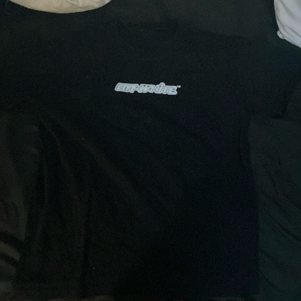 Off white tee
